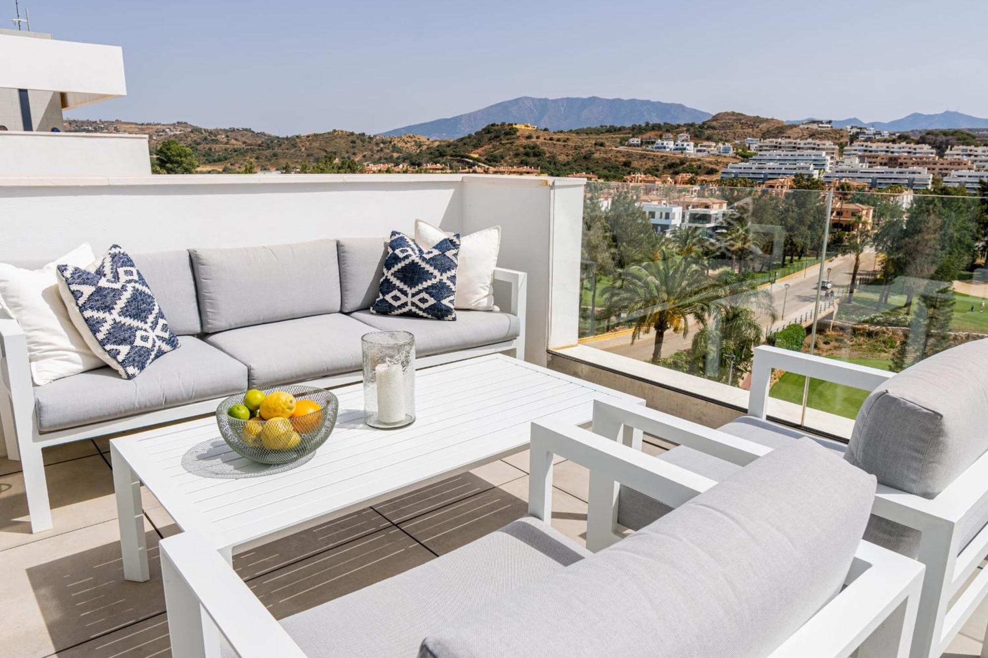 Apartmán Magnificent Frontline Golf Penthouse In Navigolf La Cala De Mijas Exteriér fotografie